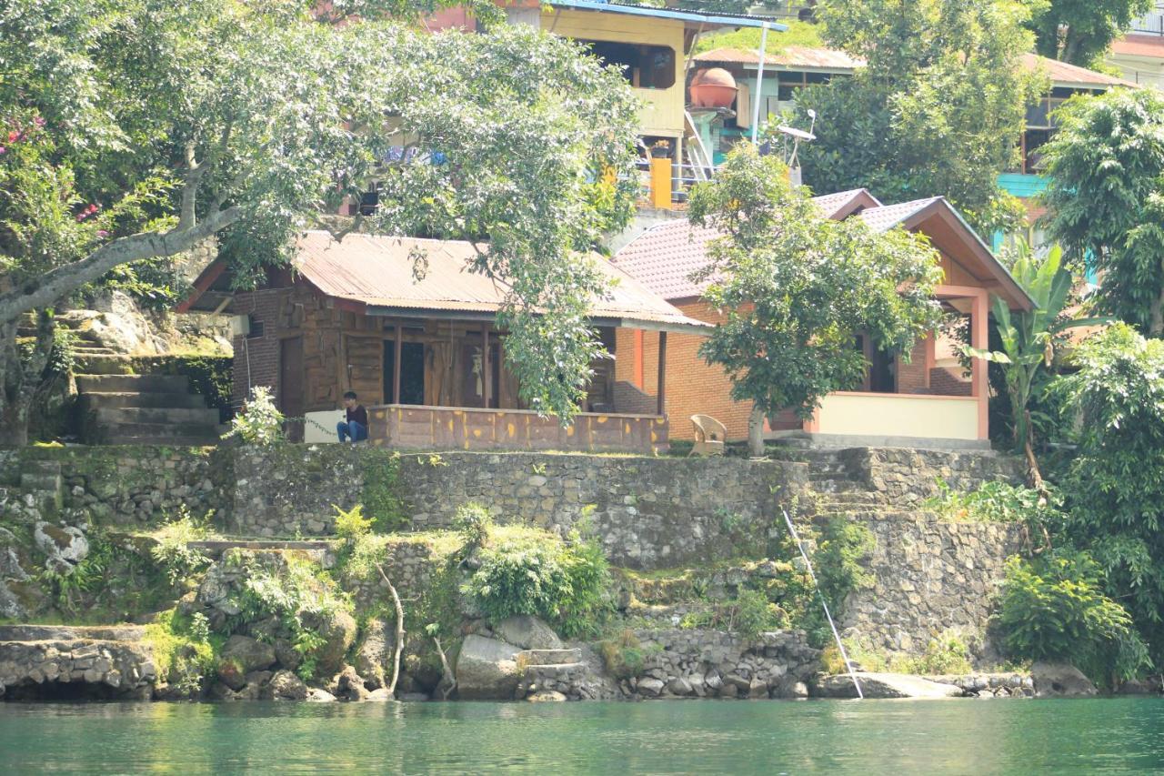 Reggae Guest House Tuk Tuk Esterno foto