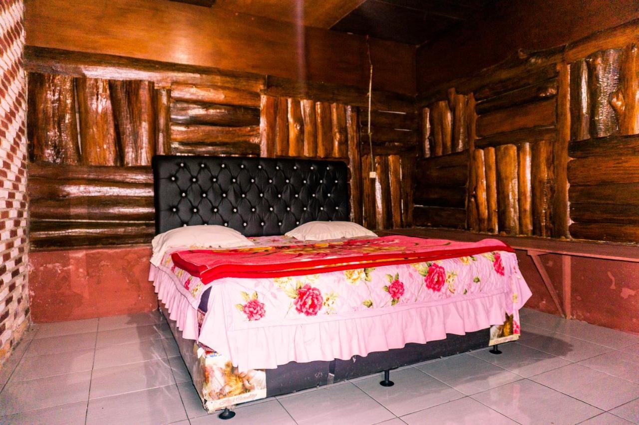Reggae Guest House Tuk Tuk Esterno foto
